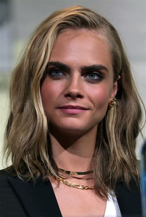 wiki cara delevingne